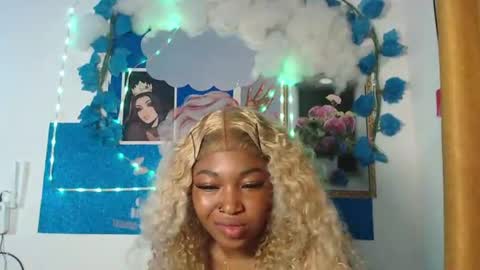 sexy_bluey247 online show from July 6, 3:58 am