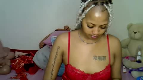sexy_bubbie01 online show from May 30, 10:29 pm