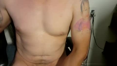 Snapshot of sexy_cayden chatting on May 19, 10:49 pm Cayden online show from May 19, 10:49 pm