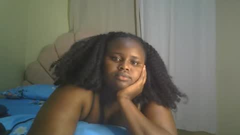 Snapshot of sexy_corn chatting on May 25, 6:36 pm Connie online show from May 25, 6:36 pm