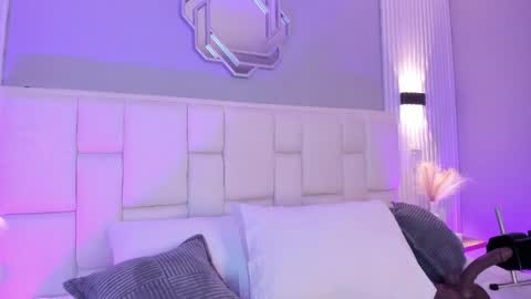 ELY online show from March 30, 8:10 pm