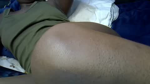 Snapshot of sexy_esther92 chatting on February 21, 11:01 am sexy_esther92 online show from February 21, 11:01 am