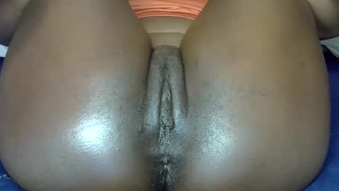 sexy_esther92 online show from March 7, 7:33 pm