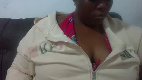 Sexy hottiee online show from May 8, 4:45 pm