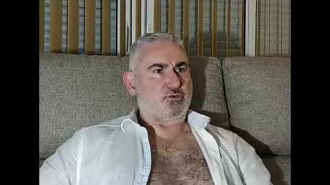 Snapshot of sexy_italiandaddy chatting on May 22, 6:46 pm Antonio online show from May 22, 6:46 pm
