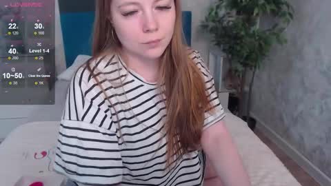 Snapshot of sexy_jenny18 chatting on February 28, 7:42 am Jennifer online show from February 28, 7:42 am