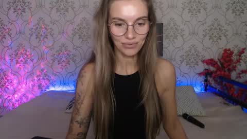 Snapshot of sexy_juliaxo chatting on September 19, 2:35 am Sexy Juliaxo online show from September 19, 2:35 am