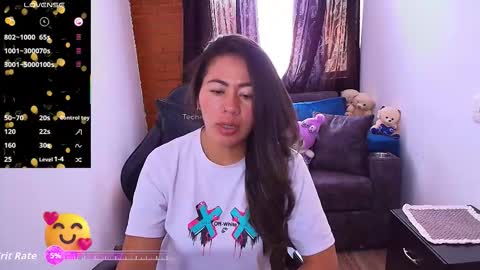 Snapshot of sexy_kendall24 chatting on September 9, 2:38 pm laura online show from September 9, 2:38 pm