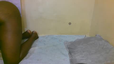 Snapshot of sexy_latasha chatting on October 30, 4:41 pm sexy_latasha online show from October 30, 4:41 pm