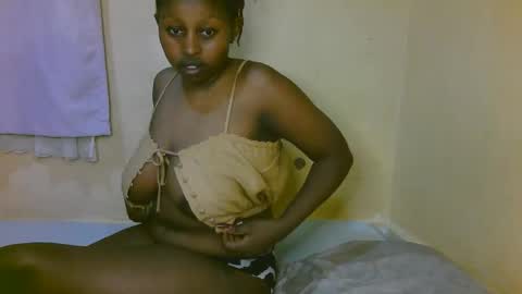 Snapshot of sexy_latasha chatting on November 12, 2:56 am sexy_latasha online show from November 12, 2:56 am