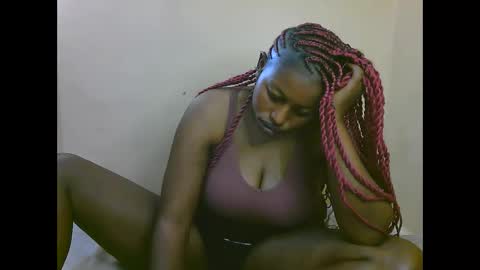 sexy_latasha online show from February 9, 8:18 am