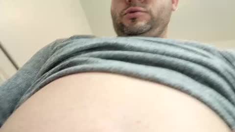 Snapshot of sexy_latino007 chatting on January 18, 12:35 am sexy_latino007 online show from January 18, 12:35 am