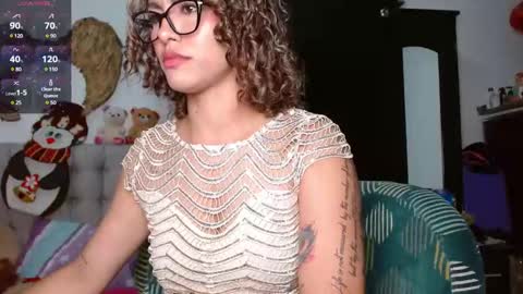 Snapshot of sexy_lia_latina chatting on February 7, 5:10 am Celeste online show from February 7, 5:10 am