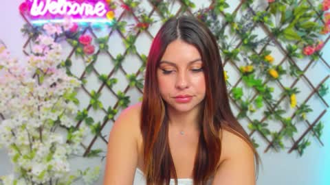 Lily online show from October 27, 3:49 pm