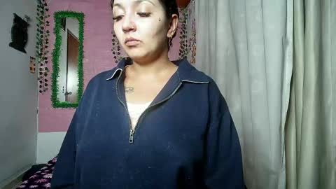 sexy lolas online show from April 5, 7:16 am