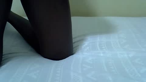 Loner online show from November 20, 2:23 am