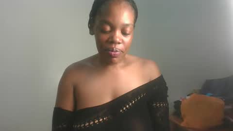 sexy_lyna online show from January 13, 7:52 pm