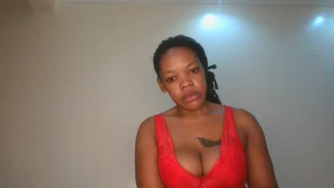Snapshot of sexy_lyna chatting on April 30, 3:02 am sexy_lyna online show from April 30, 3:02 am