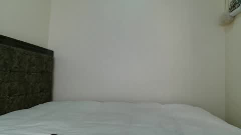 Snapshot of sexy_malyn chatting on November 10, 12:15 pm Shasha Money online show from November 10, 12:15 pm