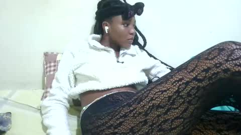 sexy_mariannah online show from March 7, 5:15 am