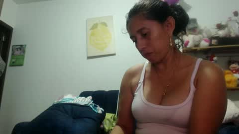 Mary online show from October 1, 1:33 am