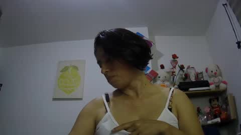 Snapshot of sexy_mary_69 chatting on July 17, 2:07 am Mary online show from July 17, 2:07 am