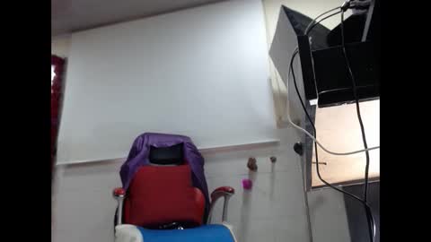 MARIPOSA online show from September 24, 5:05 pm