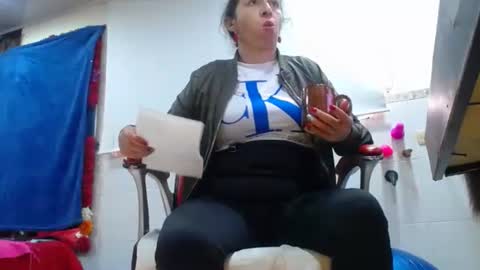 MARIPOSA online show from December 15, 3:38 pm