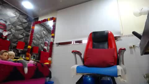 MARIPOSA online show from January 9, 1:47 pm