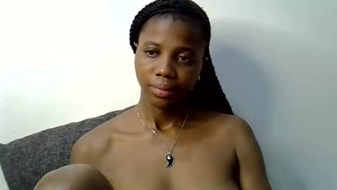 Snapshot of sexy_mayah64 chatting on June 6, 6:40 am sexy_mayah64 online show from June 6, 6:40 am