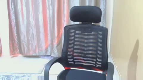 sexy_moh1 online show from November 23, 4:51 pm