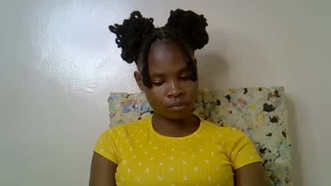 Molyne online show from March 10, 1:38 pm