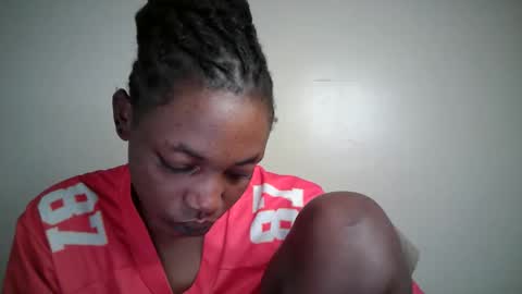 Snapshot of sexy_muna2 chatting on February 23, 5:38 am sexy_muna2 online show from February 23, 5:38 am