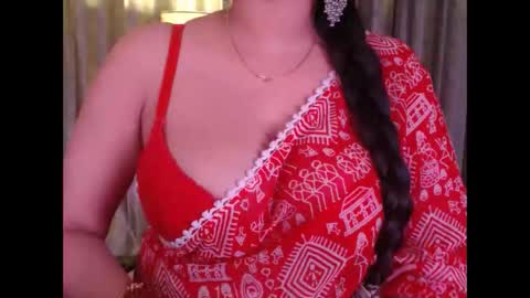 myra online show from April 15, 4:30 am