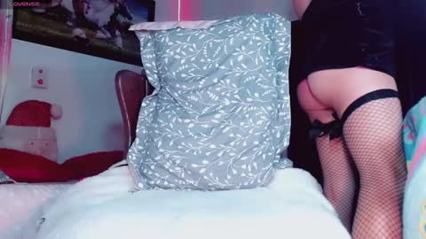 queen online show from December 29, 11:18 pm