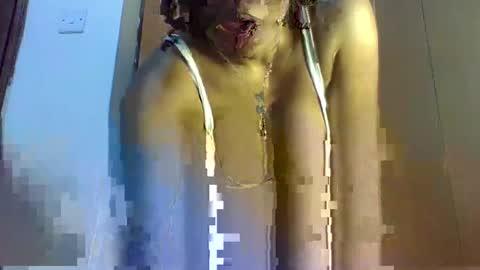 natallie online show from February 12, 7:34 am