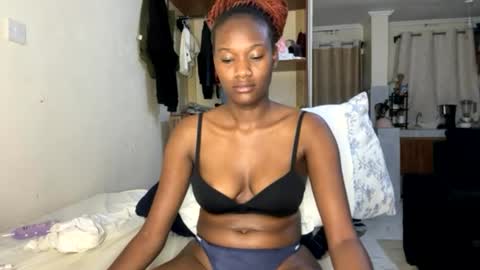 Nyla online show from June 26, 12:26 am