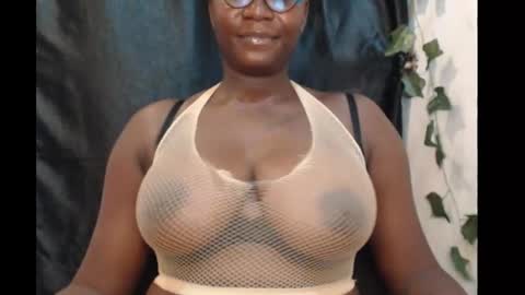 zoe online show from March 24, 6:46 pm