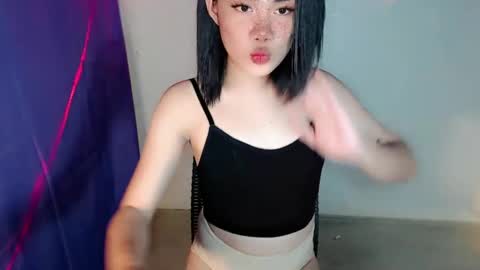 Snapshot of sexy_rc18 chatting on February 12, 8:50 pm RC online show from February 12, 8:50 pm