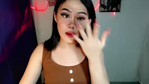 Snapshot of sexy_rc18 chatting on February 23, 12:37 pm RC online show from February 23, 12:37 pm