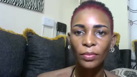 Snapshot of sexy_rinah_ chatting on June 23, 1:47 am Rinah online show from June 23, 1:47 am