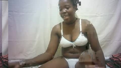Snapshot of sexy_sandrah chatting on March 11, 1:12 pm sexy_sandrah online show from March 11, 1:12 pm