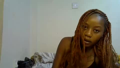 sexy_sasy online show from February 13, 11:45 pm