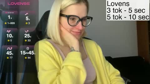 Sexy-Sweets online show from November 11, 12:27 pm