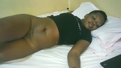 Snapshot of sexy_tiffah33 chatting on January 21, 2:54 am Tiffah online show from January 21, 2:54 am