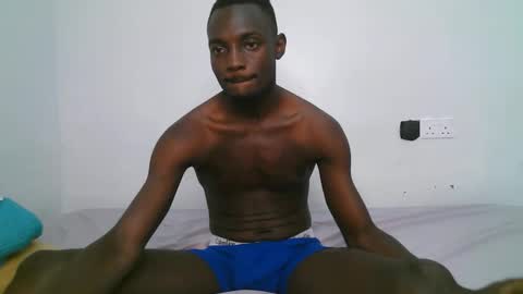 Snapshot of sexy_troy88 chatting on May 31, 10:33 am Cedric cj online show from May 31, 10:33 am