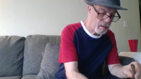 Daddy online show from March 9, 7:48 pm