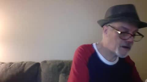 Daddy online show from March 10, 9:10 am