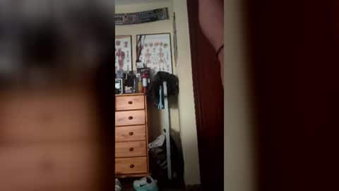 sexyass19x online show from July 19, 8:40 am