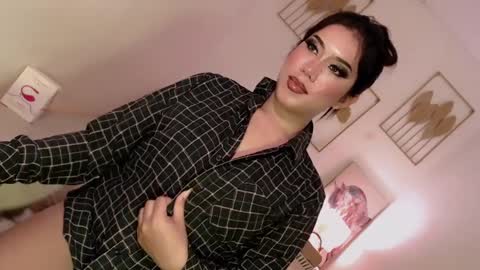 Lexie online show from February 6, 5:19 pm